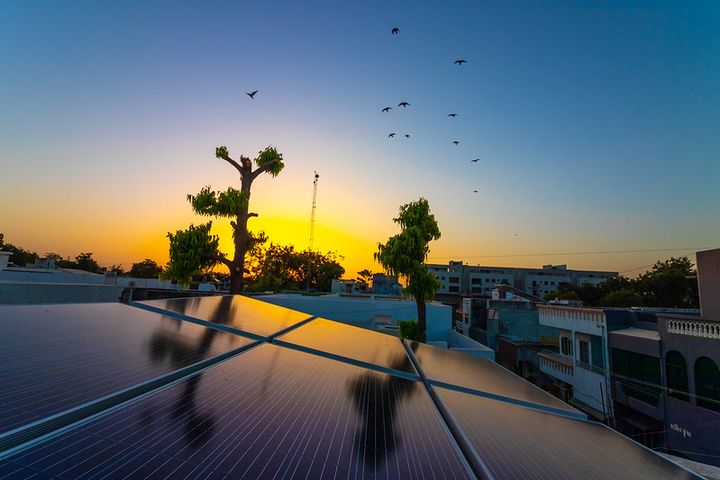 The $500bn waiting to boost India's clean energy sector